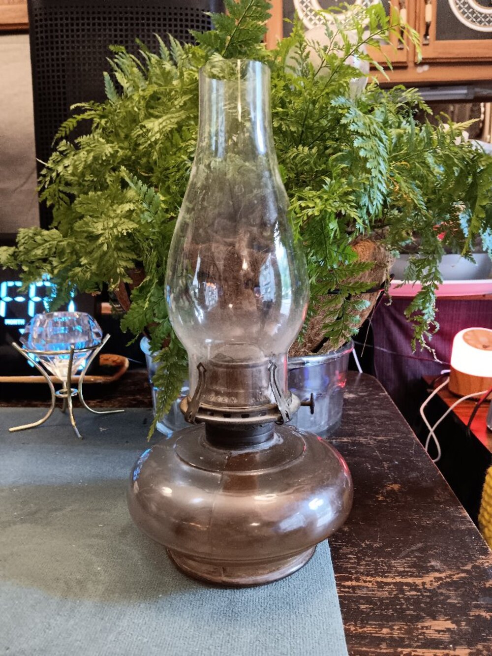 Antique Queen Anne No.2 Oil Lamp Glass Kerosene oil Lamp LQQK!